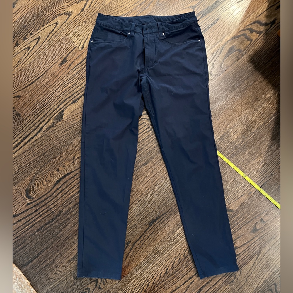 Lululemon ABC pant. 30” waist